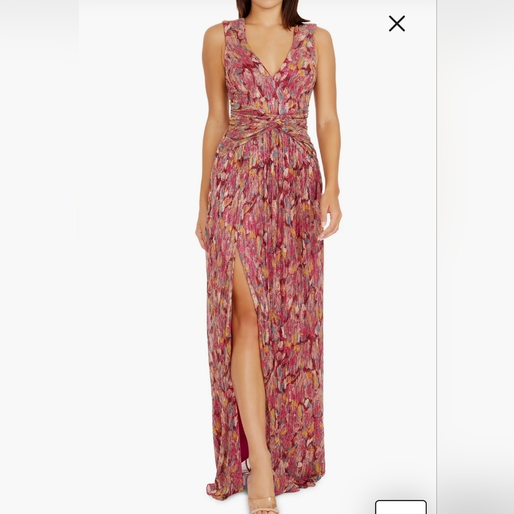 NWT Dress The Population Leanna Gown. Berry/fuscia/shimmer